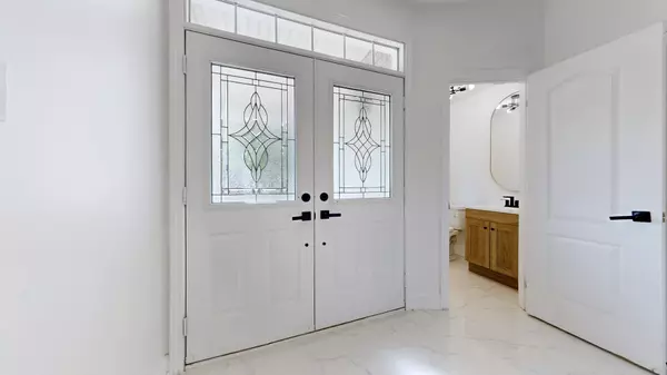 Vaughan, ON L4H 2T9,32 Daiseyfield CRES