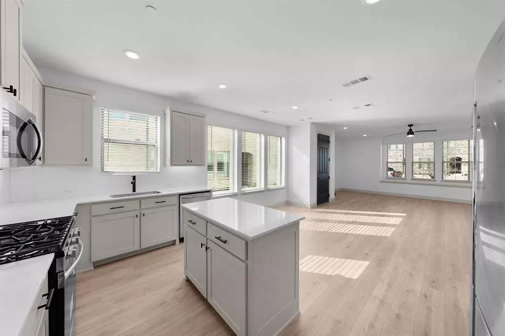 Argyle, TX 76226,500 4th Street