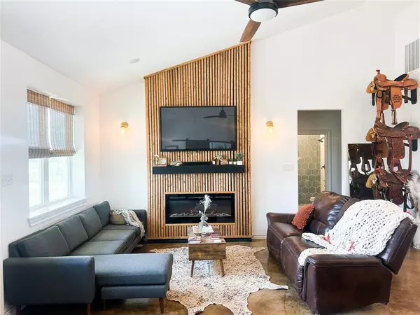 Stephenville, TX 76401,925 Clear Spring Road