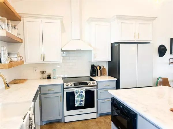 Stephenville, TX 76401,925 Clear Spring Road