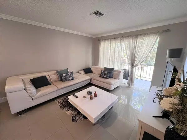 Deerfield Beach, FL 33064,1001 NW 45th St #6