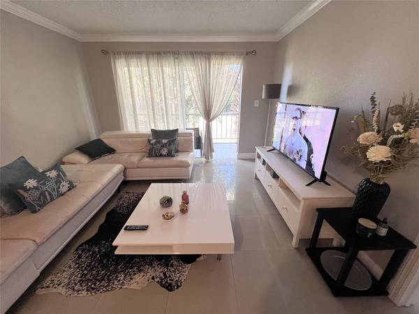 Deerfield Beach, FL 33064,1001 NW 45th St #6