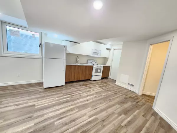 London North, ON N5X 4M2,971 FOGERTY ST #Lower