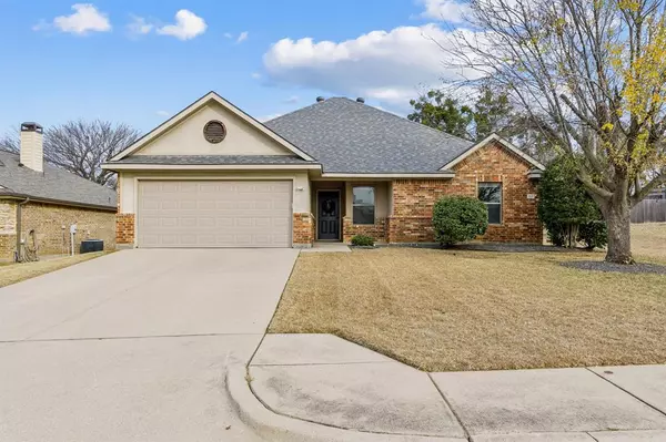 113 Redbud Lane, Weatherford, TX 76086