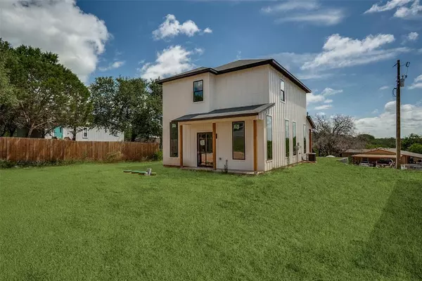 Granbury, TX 76048,2518 Elk Trail