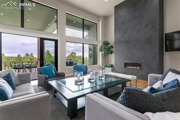 Monument, CO 80132,843 Long Timber LN