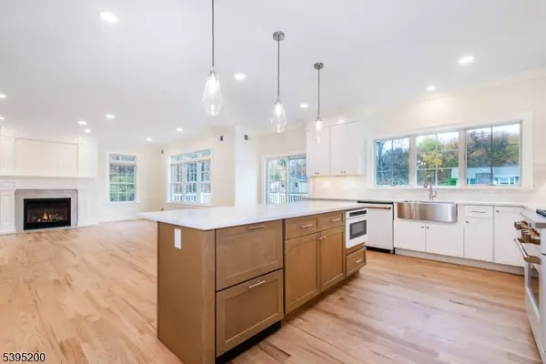 Fairfield Twp., NJ 07004,20 West Dr