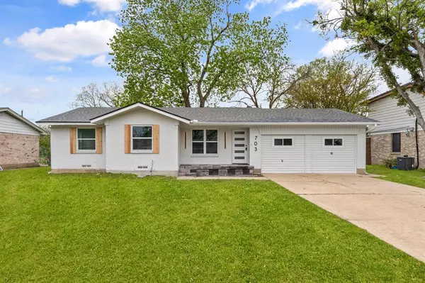 703 Caladium Drive, Mesquite, TX 75149