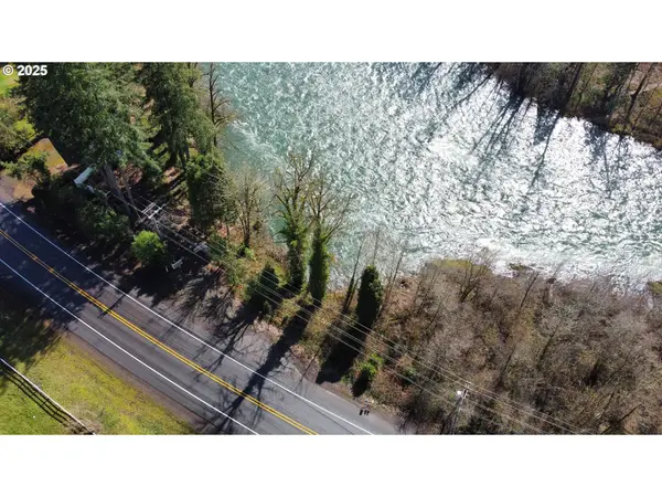 Mckenzie Hwy, Vida, OR 97488