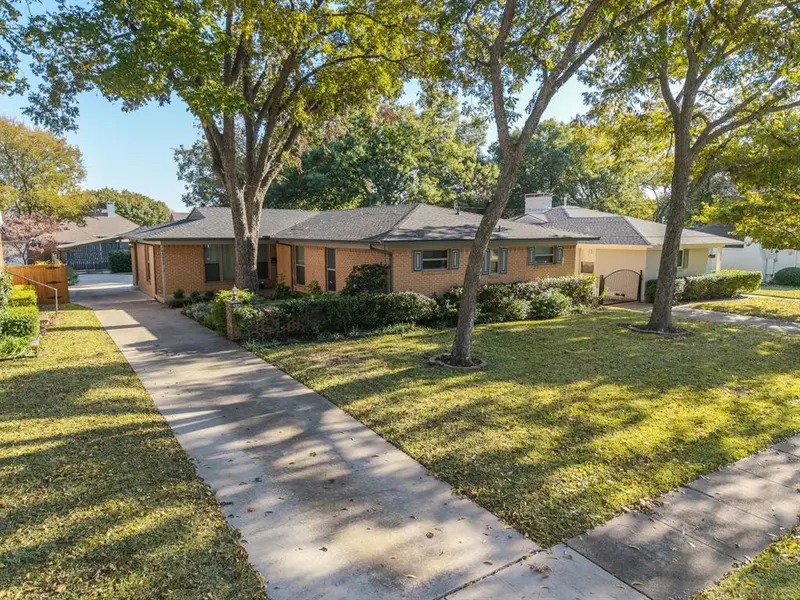 6660 Santa Anita Drive, Dallas, TX 75214