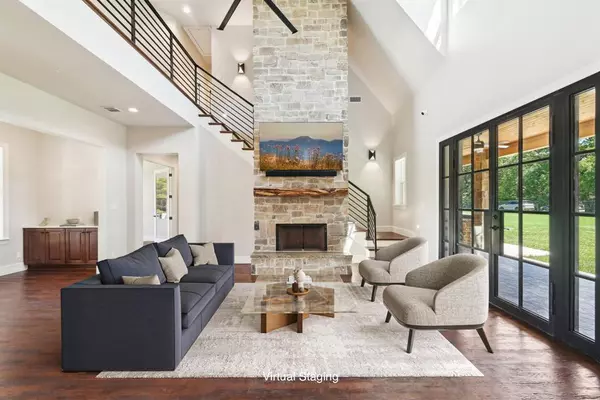 115 Palo Blanco Street, Mabank, TX 75156