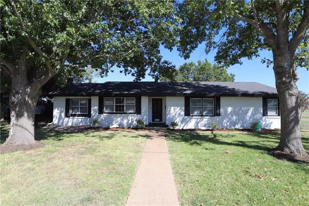 Mcgregor, TX 76657,1022 S Harrison Street