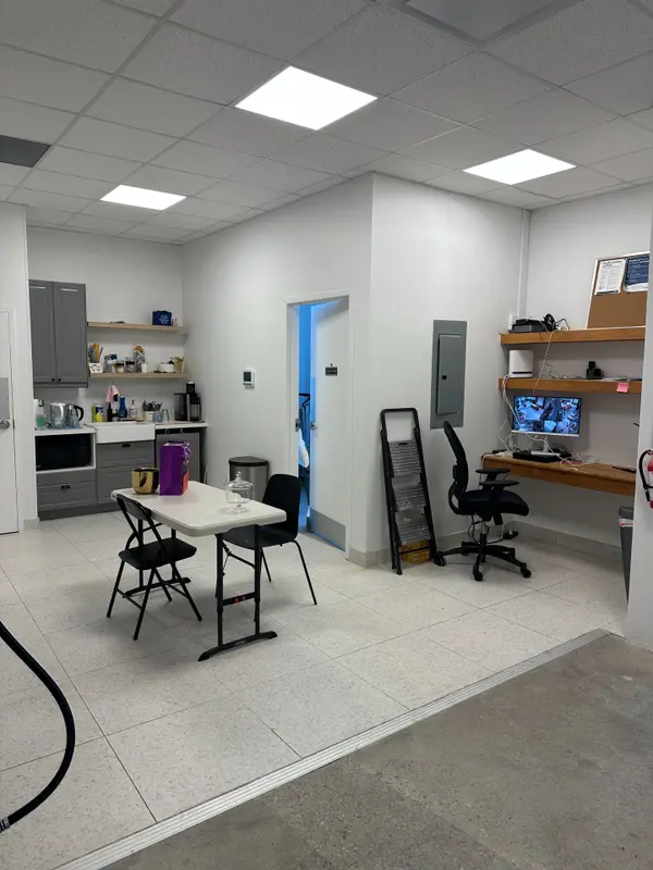 Aurora, ON L4G 1N1,14799 Yonge ST #1