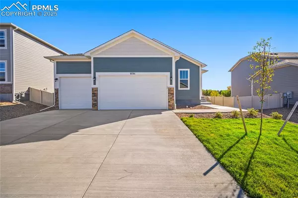 9791 Blaurock DR, Fountain, CO 80817