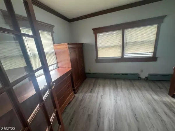 Paterson City, NJ 07503,422 Trenton Ave