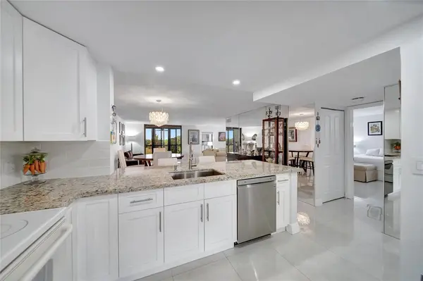 Lauderhill, FL 33319,3521 Environ Blvd #B410