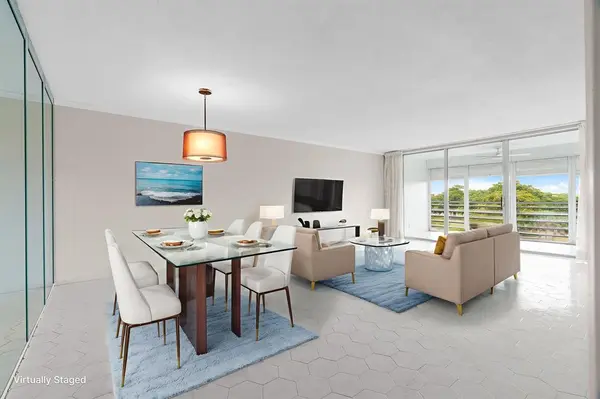 Pompano Beach, FL 33069,605 Oaks Dr #501