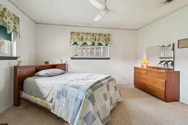 Arlington, TX 76013,2105 Briarwood Boulevard