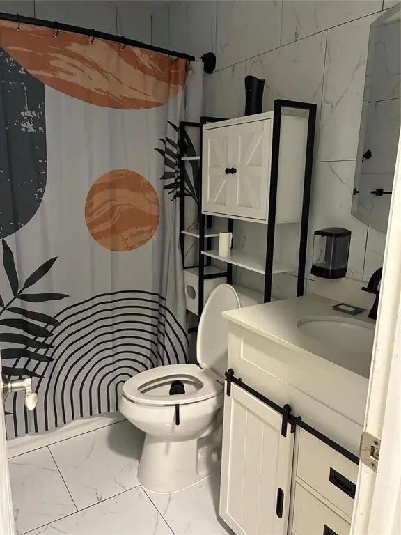 Fort Lauderdale, FL 33311,2816 NW 7th St