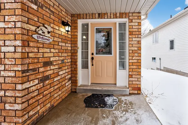 Wasaga Beach, ON L9Z 3C3,15 Princess Point DR