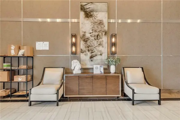 Oakville, ON L6M 0Y4,2486 Old Bronte RD #520