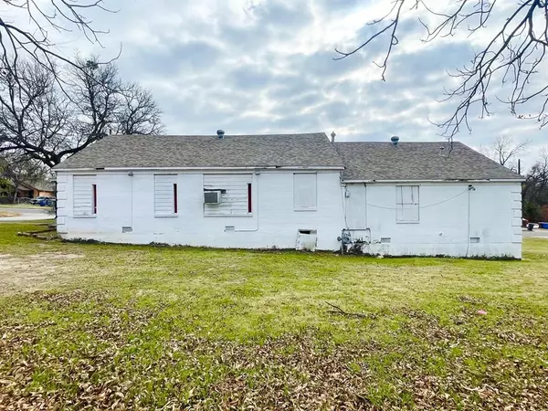 Dallas, TX 75216,2027 Lamont Avenue