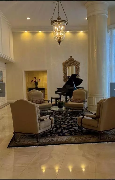 Aventura, FL 33180,3530 Mystic Pointe Dr #1603