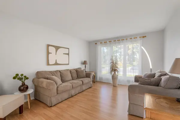 Orleans - Cumberland And Area, ON K4A 1W1,1657 Bottriell WAY