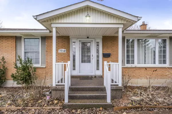 Niagara Falls, ON L2H 1E5,7728 WATSON ST