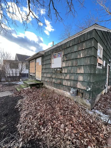 3402 BRANDON ST, Flint, MI 48503