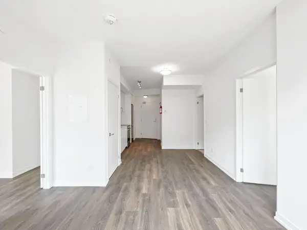 Toronto C01, ON M6K 1A6,49 East Liberty ST #2411