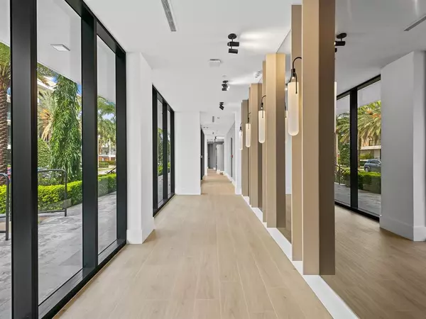 Fort Lauderdale, FL 33301,160 Isle Of Venice Dr #203