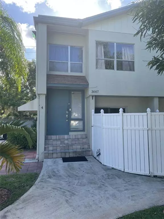 3007 NW 5th Ter, Pompano Beach, FL 33064