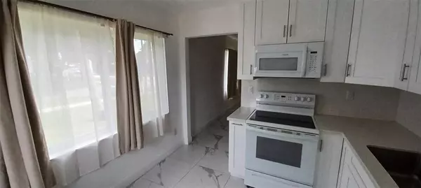 Dania Beach, FL 33004,602 SE 2nd Ave