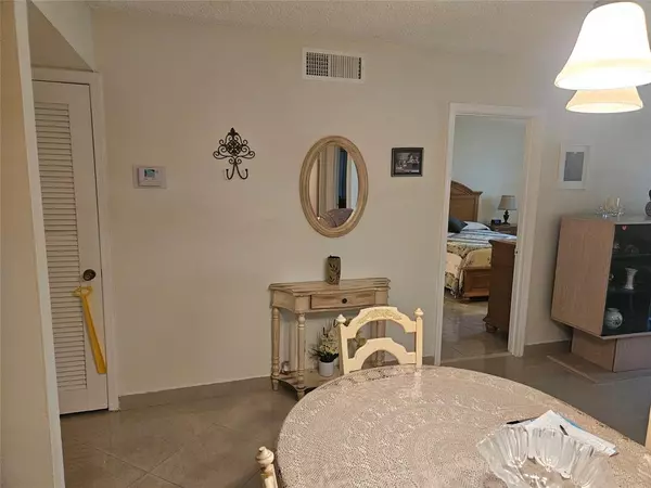 Deerfield Beach, FL 33441,959 SE 2nd Ave #117