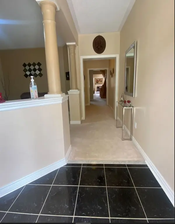 21 Trailside WALK, Brampton, ON L6S 6J1