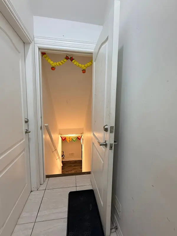 Brampton, ON L6Y 5Z3,12 Bandera DR #bsmt