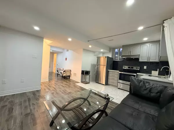 Brampton, ON L6Y 5Z3,12 Bandera DR #bsmt