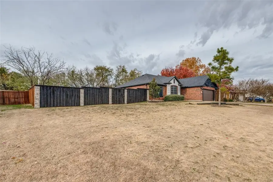 3569 Kayewood Drive, Little Elm, TX 75068
