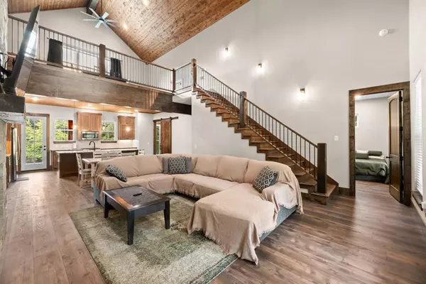 Pottsboro, TX 75076,483 Spout Springs Road