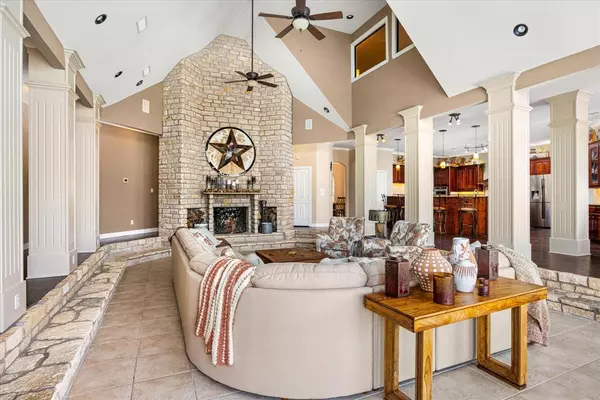 Granbury, TX 76049,6410 Westover Drive