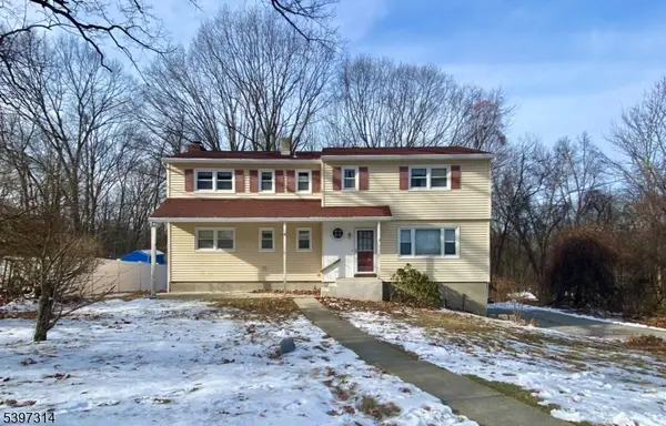 Vernon Twp., NJ 07461,15 Hemlock Dr