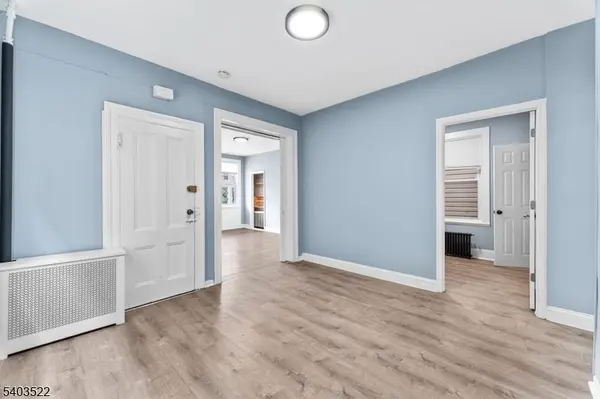 Elizabeth City, NJ 07206,241 Clark Pl #1