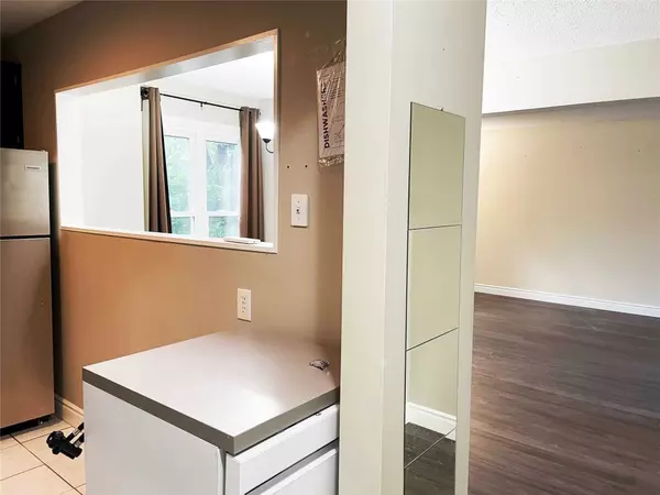 Brampton, ON L6S 2H4,4 Gatsby SQ