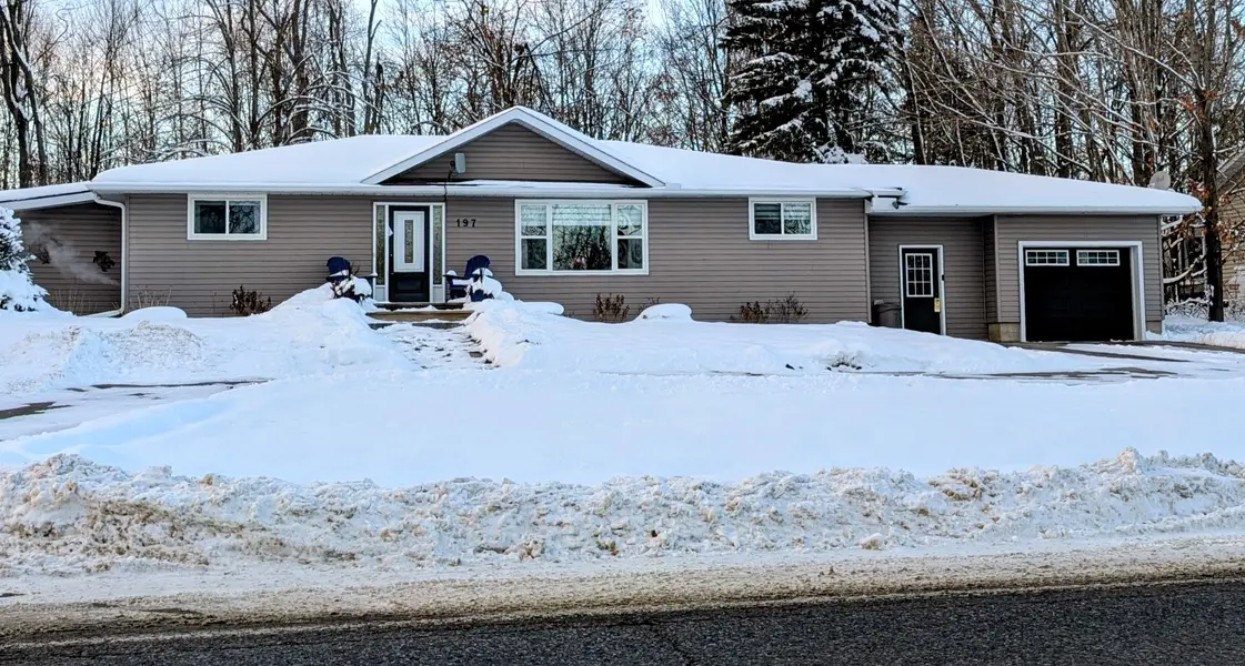 197 County Road 8 RD, Kawartha Lakes, ON K0M 1N0