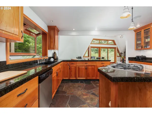 Neskowin, OR 97149,46615 HIGHWAY 101