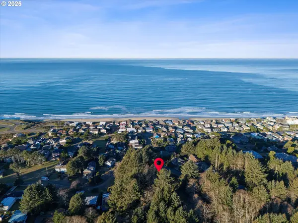 6200 NE Port Dr TL 9200 #8, Lincoln City, OR 97367