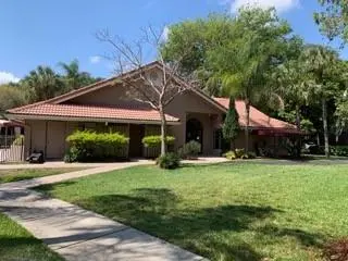 Plantation, FL 33322,10121 W Sunrise Blvd #202