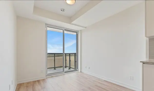 Oakville, ON L6H 7C2,335 Wheat Boom DR #411