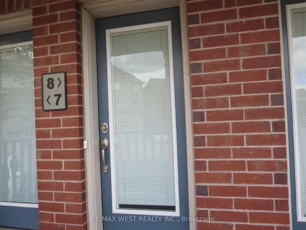 Mississauga, ON L5M 0N7,5615 Oscar Peterson BLVD #8